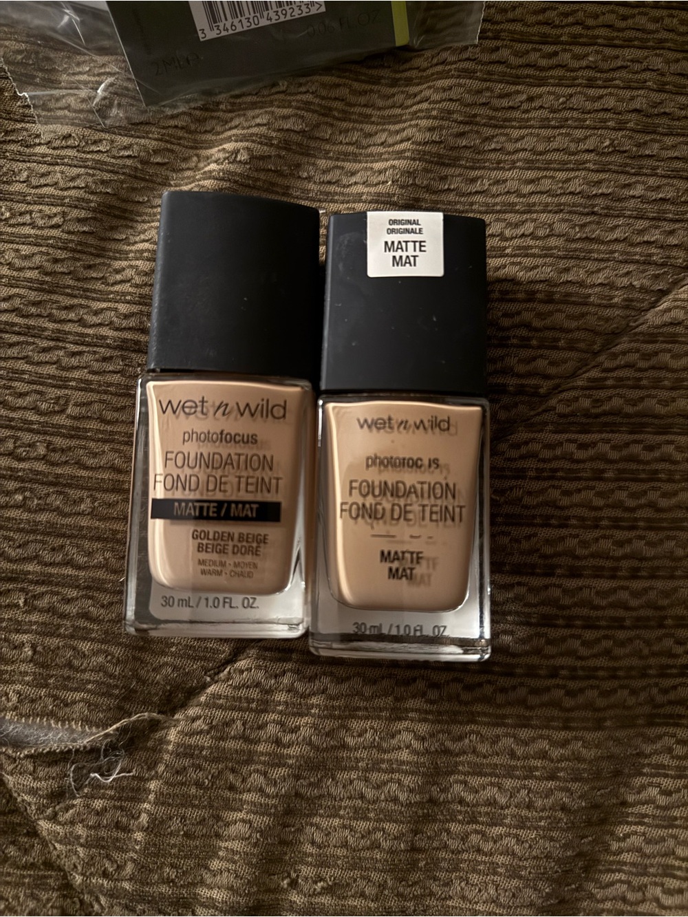 wet n wild PhotoFocus Matte Foundation - Golden Beige Pair
